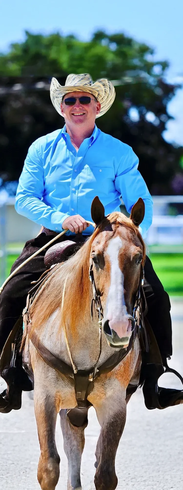 About_Body1_v2 About Jamie - Jamie and his horse Slash